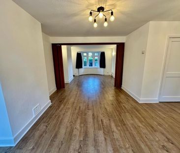 5 bedroom semi-detached house to rent - Photo 1