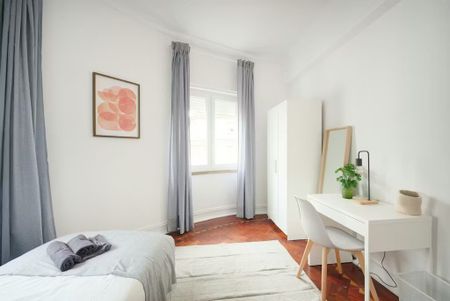 Avenida Fontes Pereira de Melo, Lisbon, Lisbon 1050-055 - Photo 3