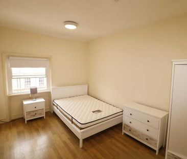 4 bedroom apartment to rent - Photo 1