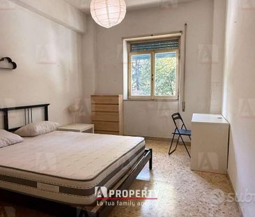Stanza in appartamento di 70 m² a Roma - Photo 6