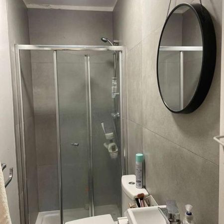 Colville Road, High Wycombe, HP11 - Photo 4