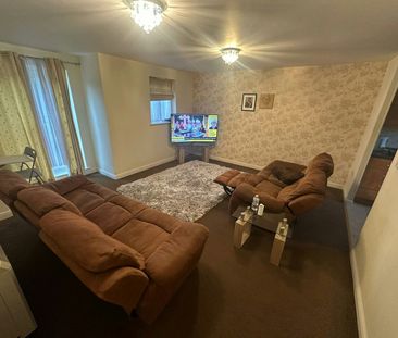 Apartment to rent on - Photo 1