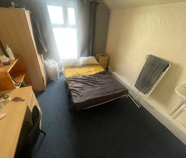 5 bedroom house share to rent - Photo 6