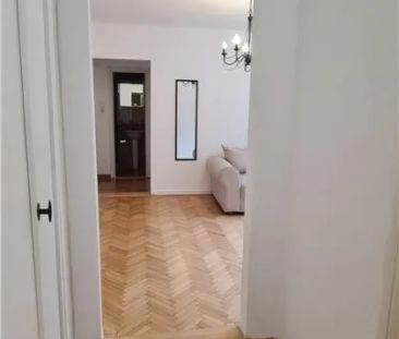 Apartament 2 camere et.1 pe B-dul Revolutiei, zona Banca ING Podgoria - Photo 5