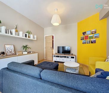 Appartement met twee slaapkamers in Ixelles - Photo 2