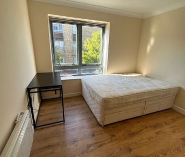 2 bed apartment to rent in Quayside Drive, Colchester - Photo 3