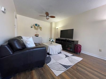 For Lease - 93 Sunbird Boulevard Unit# Upper, Georgina, Ontario - Photo 2