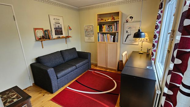 Karlslundsvägen, Sollentuna - Photo 1