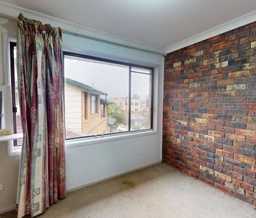 2/17 Ward Street, Gosford NSW 2250 - Photo 2