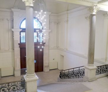 Charmantes Cityapartment + hofseitige Loggia + Grünblick - Nähe Sch... - Photo 1