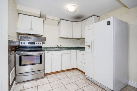 For Lease - 17 Letty Avenue Unit# Basement, Brampton, Ontario - Photo 4