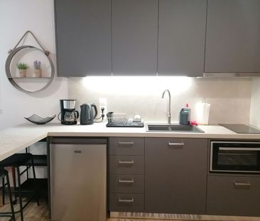 Studio/Γκαρσονιέρα για ενοικίαση Κέντρο Σαρωνίδας - παραλία (Σαρωνίδα) - Photo 2