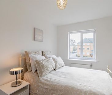 2 bedroom Flat To Let Total Size: 640 SQ FT - Photo 5