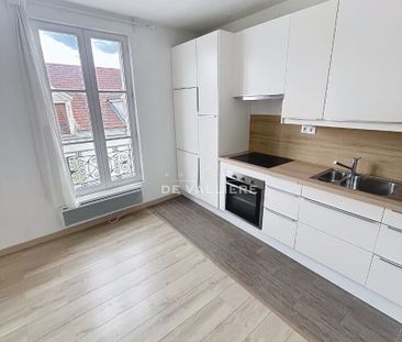 Location Appartement 1 pièce 28m² RUEIL MALMAISON 92500 - Photo 1