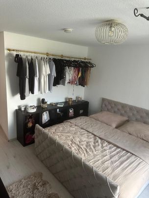 Helle 2 Zimmer-Wohnung in Karlsruhe - Photo 1