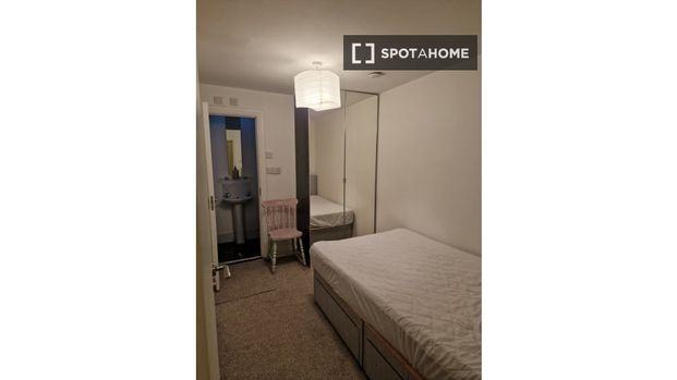 Studio for rent in South-West Inner City, Dublin - Photo 1