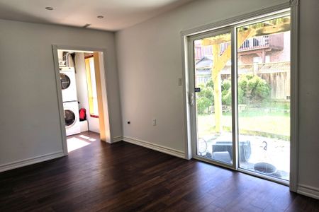 For Lease - 69 Gail Parks Crescent, Newmarket, Ontario - Photo 5