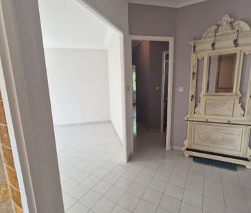 Location Appartement 3 pièces 68m² - Photo 3