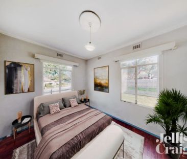 2 Bed, 1 Bath - Photo 4