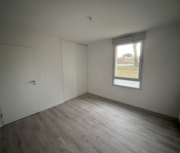 Location Appartement 2 pièces 44m² EAUNES 31600 - Photo 3