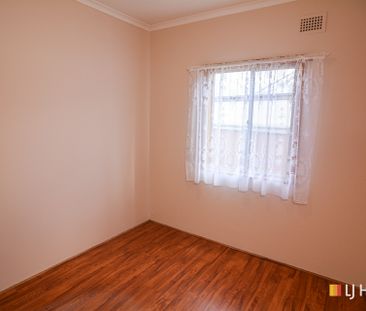 4 Bedroom Surprise Package - Photo 5