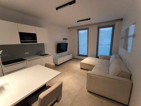 Appartement te huur - Photo 2