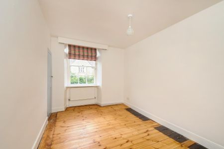 4 bedroom terraced house to rent - Photo 4