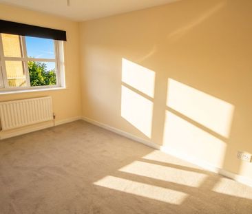 Notley Road, CM7, Braintree - Photo 1