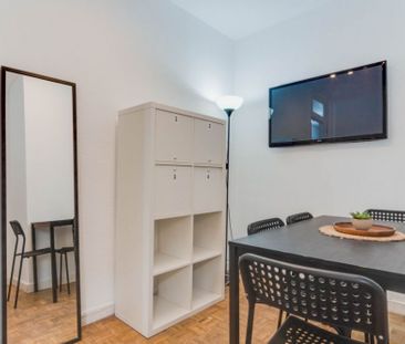 Charming single room in Calle Hermosilla - Photo 1