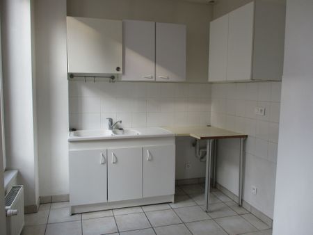 Location Appartement 2 pièces 46m² REIMS 51100 - Photo 4