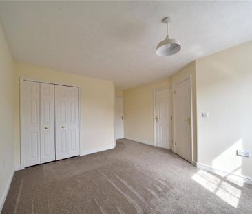 3 bedroom detached house to rent - Photo 5