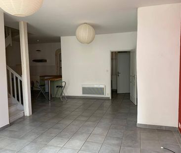 Location appartement 3 pièces 77 m² à Les Vans (07140) - Photo 1