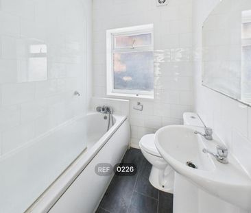 3 bedroom property to rent - Photo 4