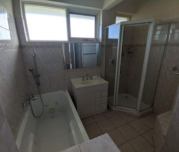 Modern, large and in a perfect location! - Photo 3