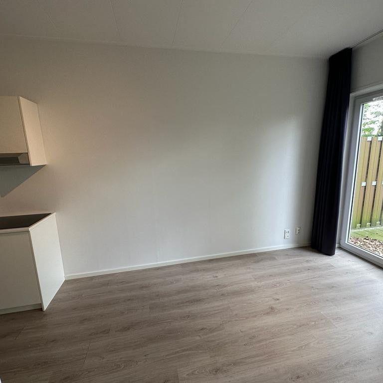 Te huur: Studio Flintstraat in Emmen - Foto 1