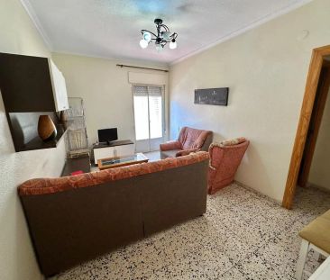 Piso de alquiler en Calle Carlos III, Casco Antiguo - Photo 2