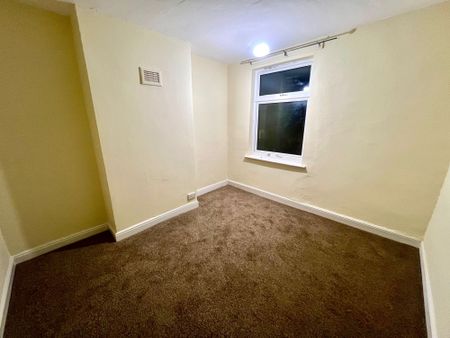 2 Bed Mid Terrace Bartholomew Street Leicester LE2 - Ace Properties - Photo 2