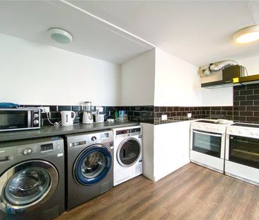 house share to rent - Photo 1