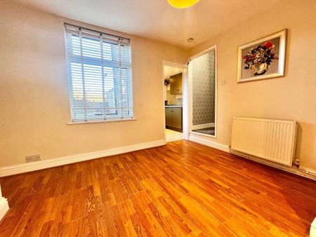 2 bedroom terraced house to rent - Photo 5