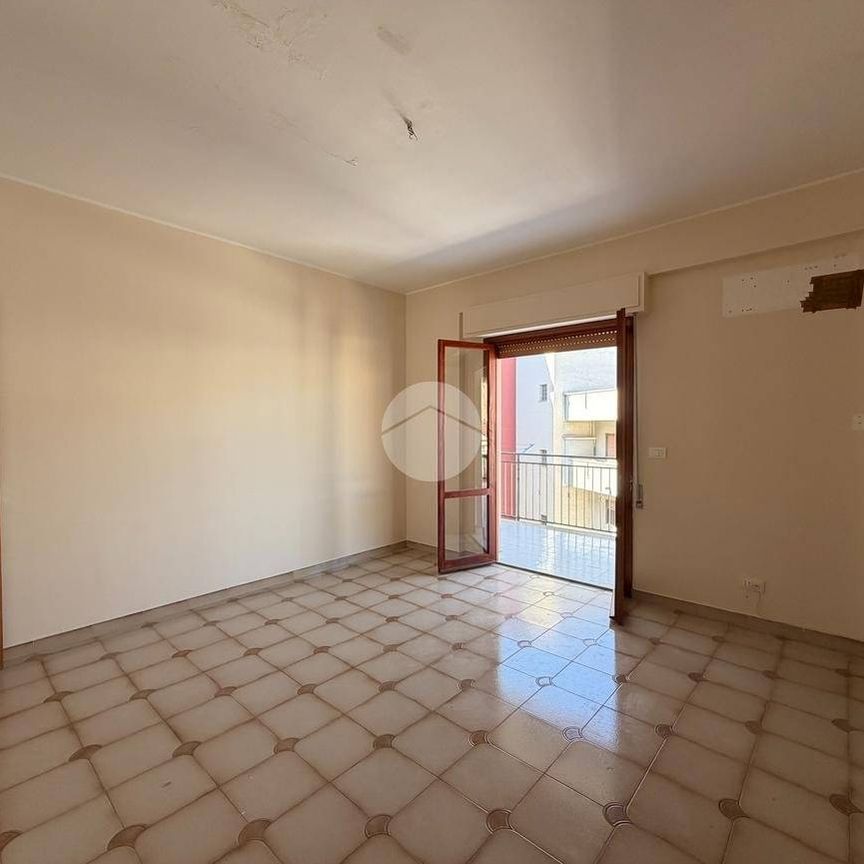 Appartamento corso A. Amedeo 74, Zisa, Palermo - Photo 1