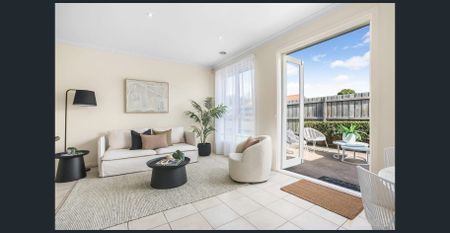 GREAT SIZED HOME | IDEAL LOCATION | STYLE AND COMFORT - Photo 3