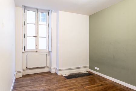 Location Appartement 4 pièces 95m² ORLEANS 45000 - Photo 5