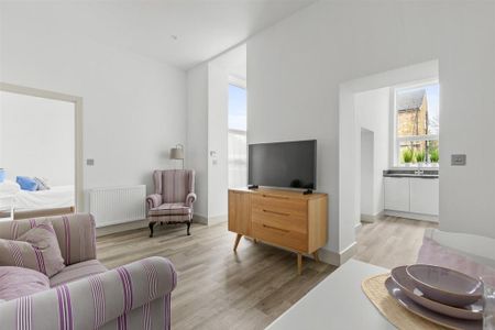 1 bedroom apartment to rent - Photo 2