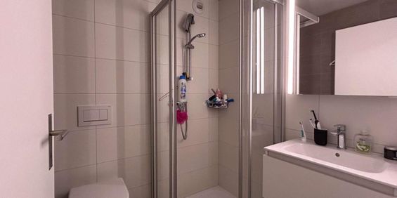 Spacieux appartement de 4.5 pièces au centre de La Chaux-de-Fonds - Photo 3