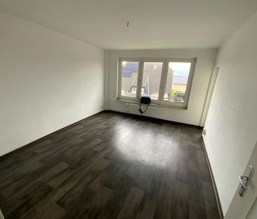 Helle 2-Zimmer-Wohnung mit Aufzug und Balkon in grüner Lage - Foto 5