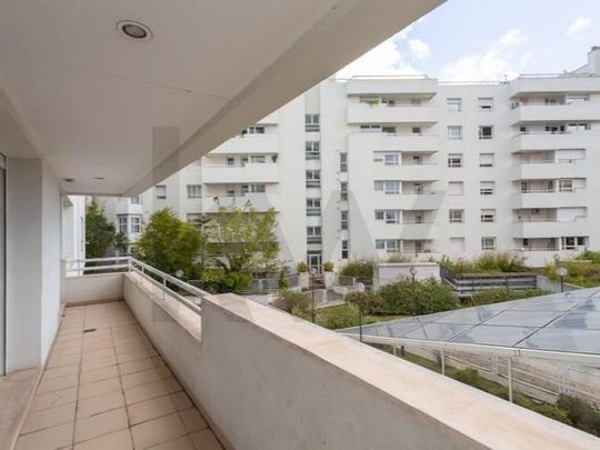 Apartamento T2 - Photo 1