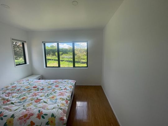 Charming Single-Level Home with Bonus Sleep-Out&excl; - Photo 1