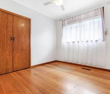 Charming Home in Cherished Surrounds!! - Photo 4