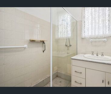 Hi, I’m comfortable, convenient living with endless potential in th... - Photo 1