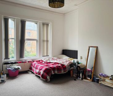 8 bedroom house of multiple occupation to rent - Photo 4